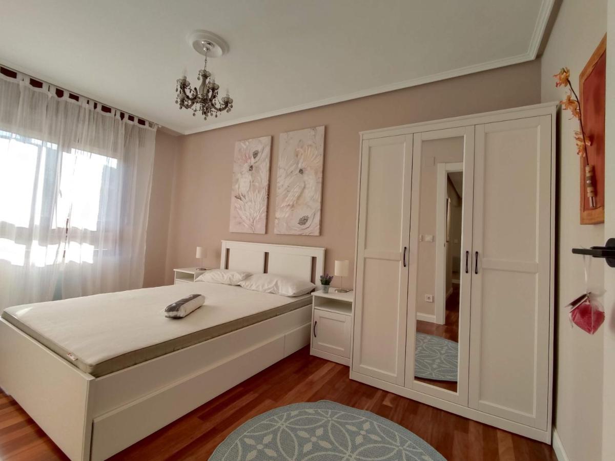 Acogedor Apartamento Junto A La Plaza Villasana de Mena Dış mekan fotoğraf